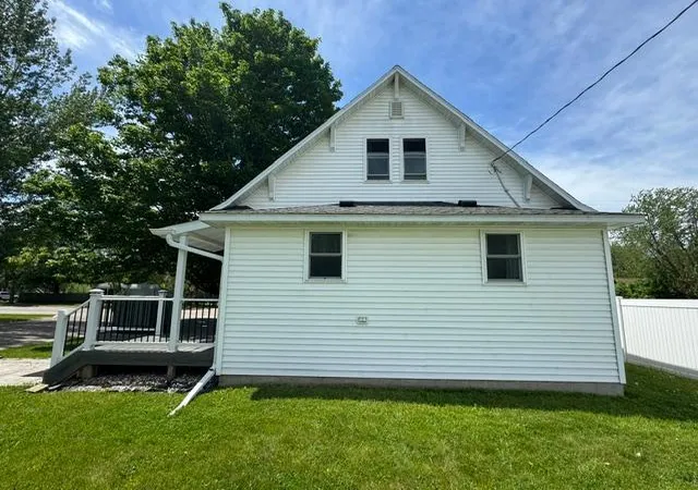 5th image of 114 Central Ave S, Bertha, MN 56437 | MLS# 7085954