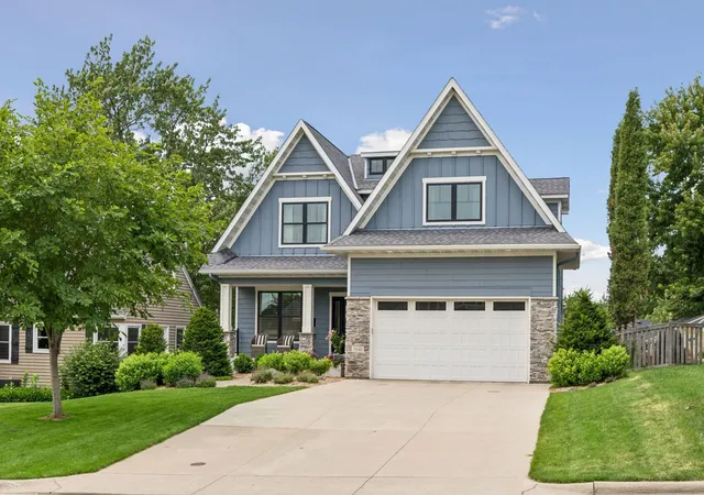 Homes for sale in Edina, MN | 5840 Zenith Ave S, Edina, MN 55410 | MLS# 7085978