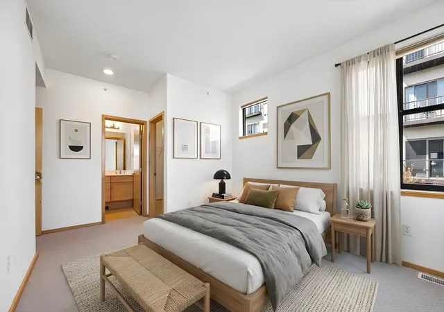 Photo 4 of Single family home for sale at 2818 Aldrich Ave S #105, Minneapolis, MN 55408 | MLS# 7085981 | Listing updated on 2026-08-27