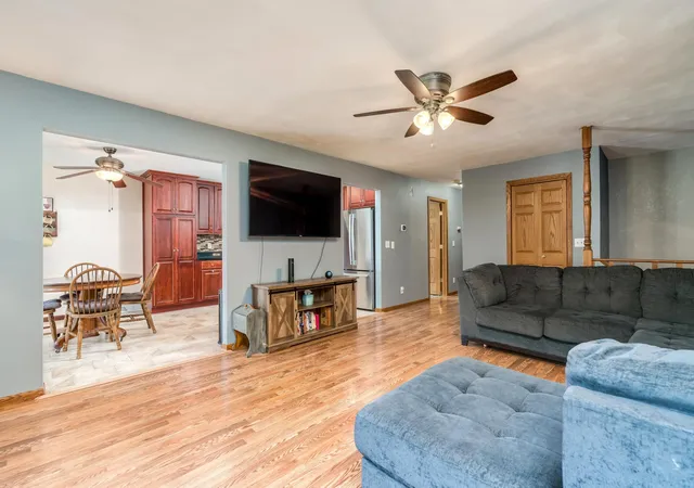 Homes for sale in Owatonna, MN | 225 20th St Nw, Owatonna, MN 55060 | MLS# 7085995
