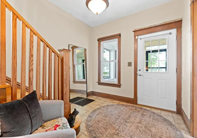 3rd image of 119 13Th Ave Se, Rochester, MN 55904 | MLS# 7085997