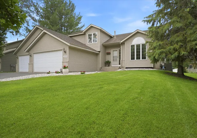 Homes for sale in Coon Rapids, MN | 12140 Jonquil St Nw, Coon Rapids, MN 55433 | MLS# 7086010