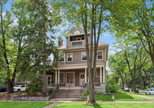 Photo 3 of Multi family home for sale at 197 Kent St, Saint Paul, MN 55102 | MLS# 7086068 | Listing updated on 2026-08-31