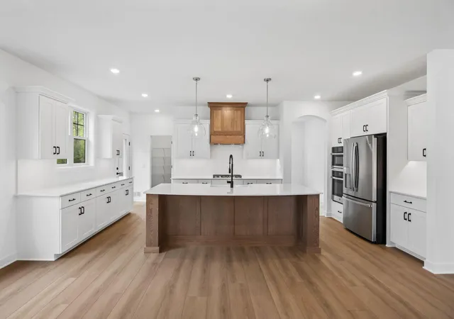Photo 3 of Single family home for sale at 11168 Masters St N, Lake Elmo, MN 55042 | MLS# 7086147 | Listing updated on 2026-09-28
