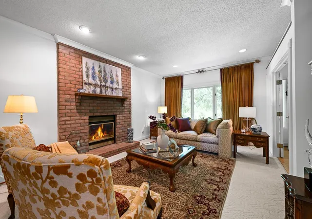 Photo 2 of Single family home for sale at 12728 Sable Dr, Burnsville, MN 55337 | MLS# 7086209 | Listing updated on 2026-08-28