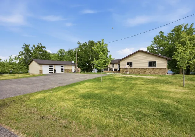 Homes for sale in Audubon, MN | 16170 Maple Ridge Rd, Audubon, MN 56511 | MLS# 7086234