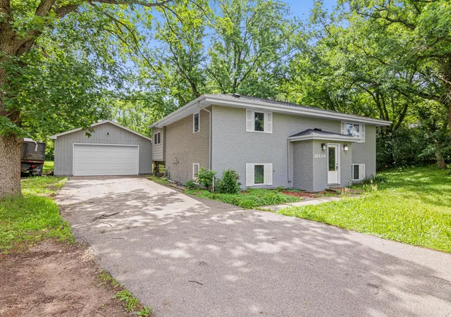 Photo 1 of Single family home for sale at 12238 S Robert Trl, Rosemount, MN 55068 | MLS# 7086331 | Listing updated on 2026-10-15