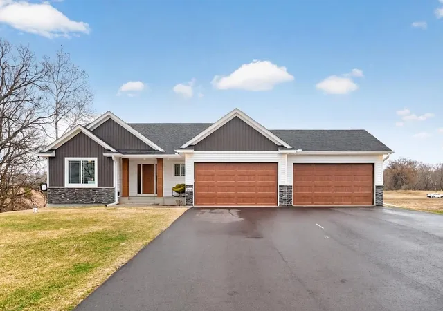 1st image of 18753 Orchid St Nw, Anoka, MN 55303 | MLS# 7086372