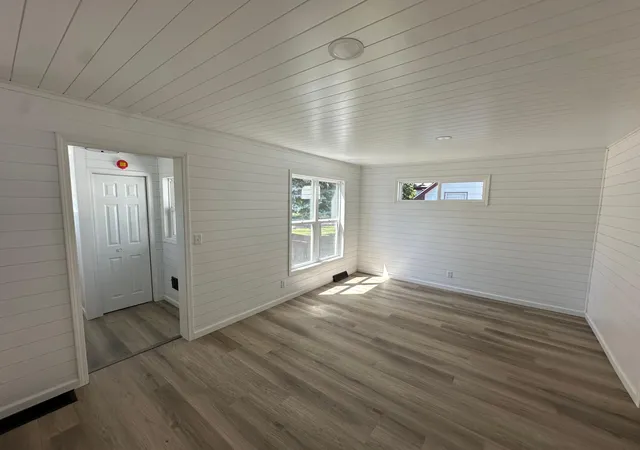 Photo 4 of Single family home for sale at 922 Tindolph Ave S, Thief River Falls, MN 56701 | MLS# 7086373 | Listing updated on 2026-08-31