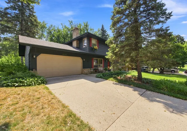 Photo 2 of Single family home for sale at 10545 Johnson Rd, Minneapolis, MN 55437 | MLS# 7086390 | Listing updated on 2026-09-05