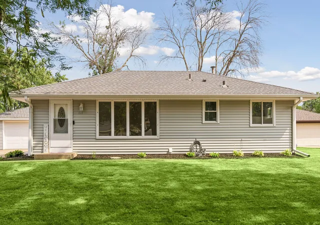 5th image of 311 109Th Ave Nw, Minneapolis, MN 55448 | MLS# 7086426