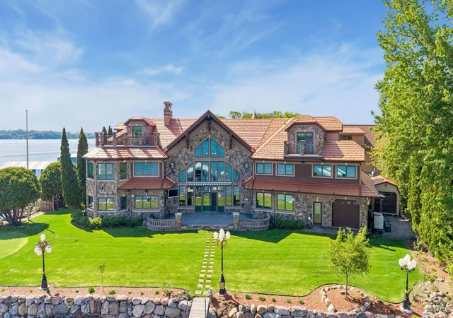 Photo 1 of Mansion for sale at 4100 Enchanted Ln, Mound, MN 55364 | MLS# 7086487 | Listing updated on 2026-08-14