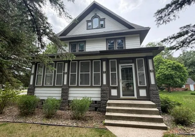Photo 1 of Single family home for sale at 403 1st Avenue, Madison, MN 56256 | MLS# 7086488 | Listing updated on 2026-08-09