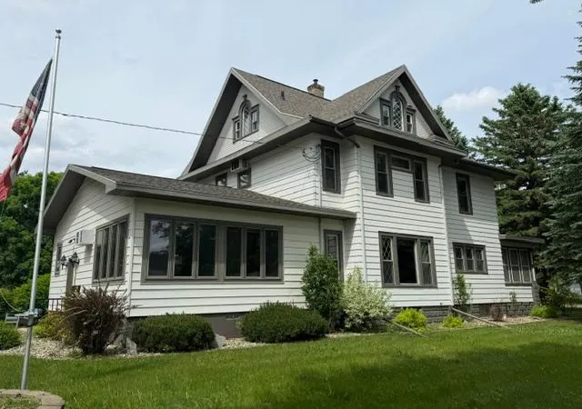 Photo 3 of Single family home for sale at 403 1st Avenue, Madison, MN 56256 | MLS# 7086488 | Listing updated on 2026-08-09