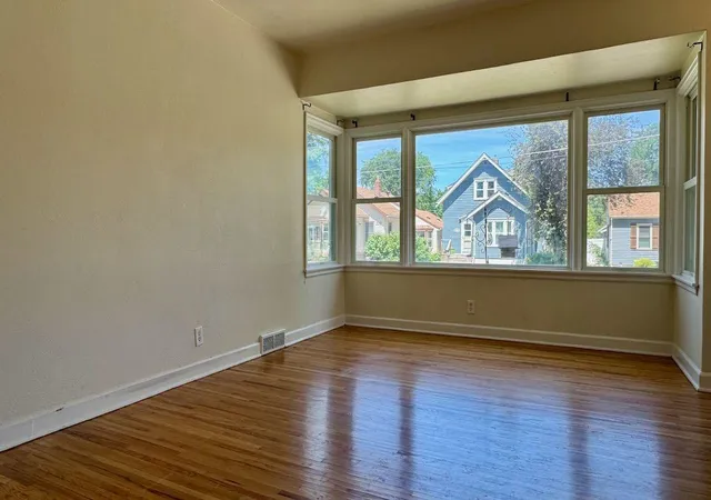 4th image of 326 Elmwood Ave S, Fargo, ND 58103 | MLS# 7086527