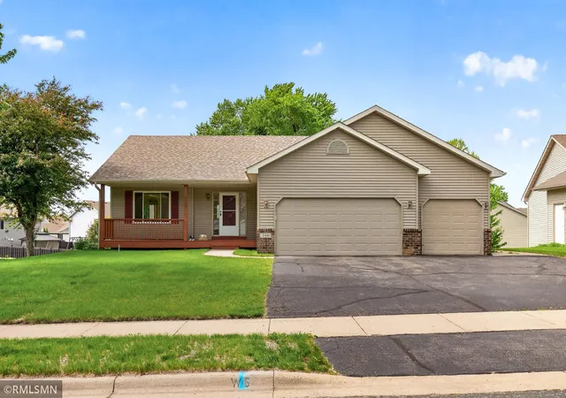 Homes for sale in Belle Plaine, MN | 346 E Century St, Belle Plaine, MN 56011 | MLS# 7086550