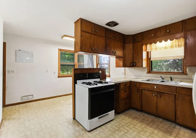 5th image of 1180 Main St S, Pine City, MN 55063 | MLS# 7086581