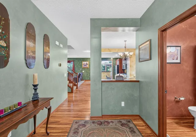 Photo 3 of Single family home for sale at 1779 Fescue Ct, Shakopee, MN 55379 | MLS# 7086594 | Listing updated on 2026-09-22