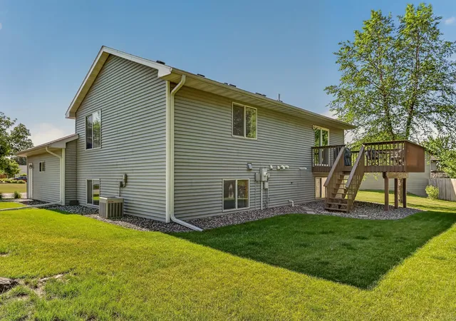 Homes for sale in Dodge Center, MN | 405 11th Ave Nw, Dodge Center, MN 55927 | MLS# 7086601