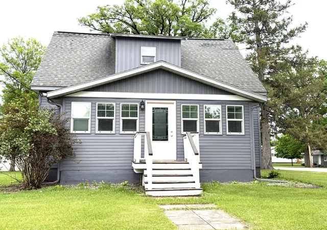 Single family home for sale at 420 2nd Avenue S, Erskine, MN 56535 | MLS# 7086610