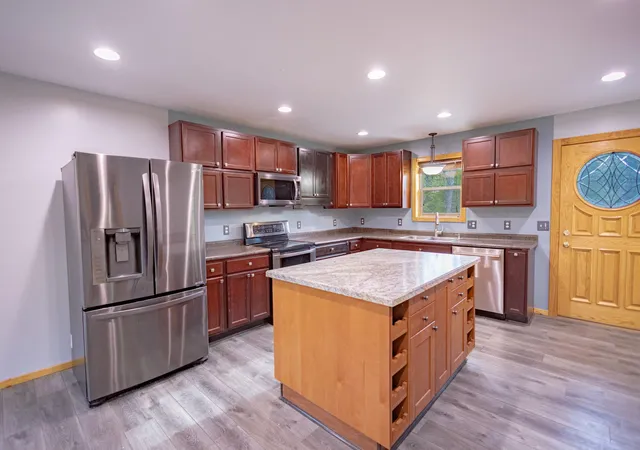 Photo 4 of Single family home for sale at 28870 E Yellow River Rd, Danbury, WI 54830 | MLS# 7086630 | Listing updated on 2026-08-19