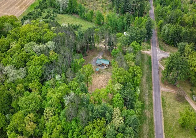 5th image of 5394 Peterson Rd, Webster, WI 54893 | MLS# 7086635