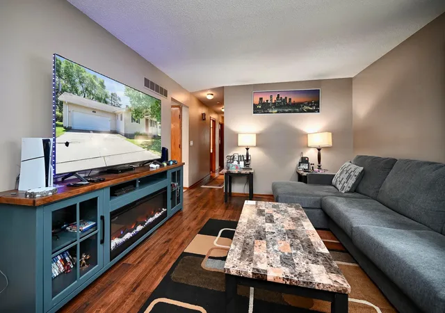 2nd image of 840 52nd Ave, Winona, MN 55987 | MLS# 7086726