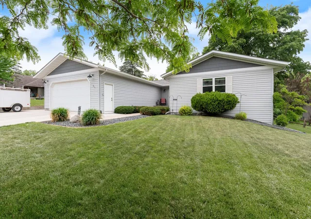 2nd image of 211 Sunrise Dr, Medford, MN 55049 | MLS# 7086814