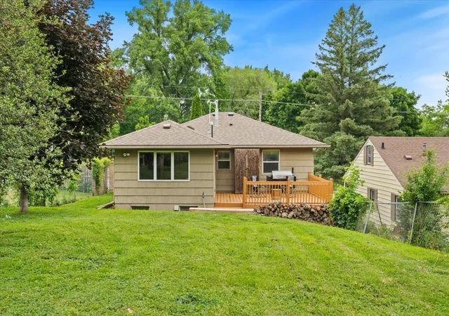 Photo 1 of Sale Pending at 549 E Rose St, Owatonna, MN 55060 | MLS# 7086822 | Listing updated on 2026-08-31