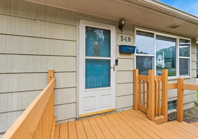 Photo 4 of Sale Pending at 549 E Rose St, Owatonna, MN 55060 | MLS# 7086822 | Listing updated on 2026-08-31