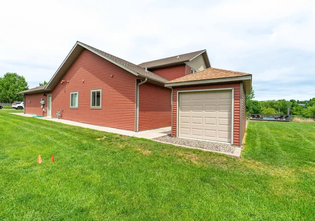 5th image of 1506 Viking Ct, Fergus Falls, MN 56537 | MLS# 7086868