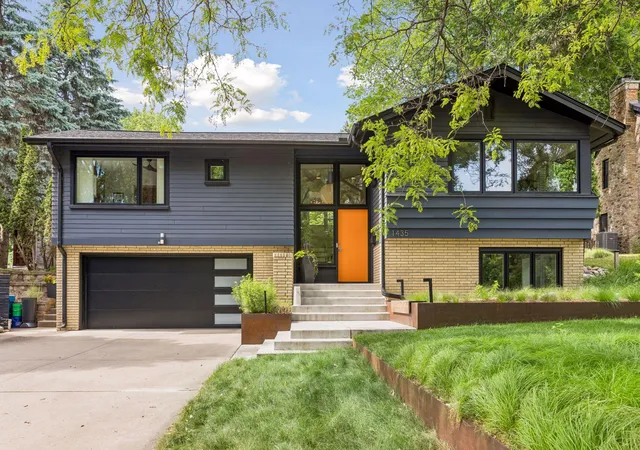 4th image of 1435 Tyrol Trl, Golden Valley, MN 55416 | MLS# 7086880