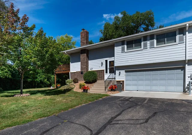 Photo 1 of Single family home for sale at 10520 Decatur Ave S, Minneapolis, MN 55438 | MLS# 7086896 | Listing updated on 2026-09-21