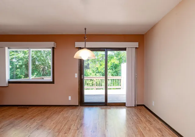 Photo 4 of Single family home for sale at 10520 Decatur Ave S, Minneapolis, MN 55438 | MLS# 7086896 | Listing updated on 2026-09-21