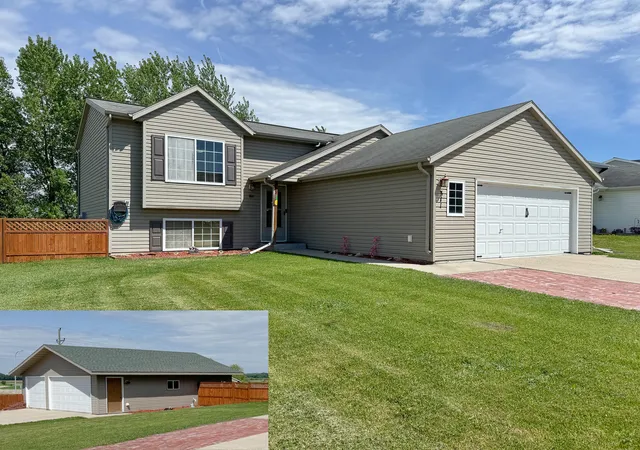 Homes for sale in Audubon, MN | 311 Cardinal Pl, Audubon, MN 56511 | MLS# 7086919