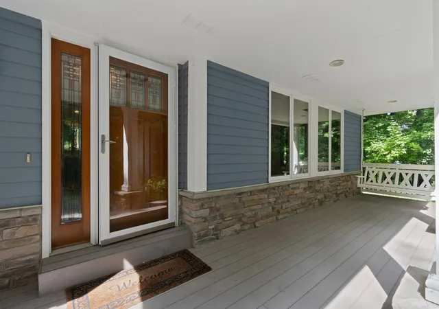 Photo 3 of Sale Pending at 3116 Old County Road 15, Minnetonka Beach, MN 55391 | MLS# 7087000 | Listing updated on 2026-10-14