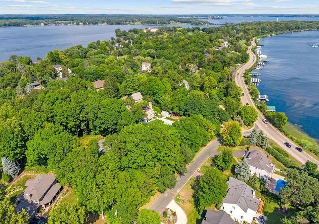 Photo 4 of Sale Pending at 3116 Old County Road 15, Minnetonka Beach, MN 55391 | MLS# 7087000 | Listing updated on 2026-10-14