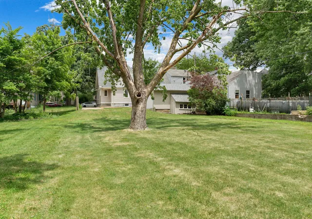 30th image of 137 South St, Owatonna, MN 55060 | MLS# 7087035