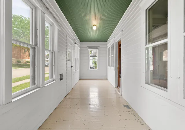 Photo 3 of Single family home for sale at 137 South St, Owatonna, MN 55060 | MLS# 7087035 | Listing updated on 2026-10-05