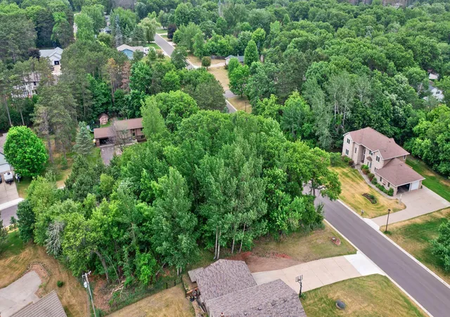 Photo 3 of Sale Pending at 3115 Laurel St S, Cambridge, MN 55008 | MLS# 7087037 | Listing updated on 2026-09-22