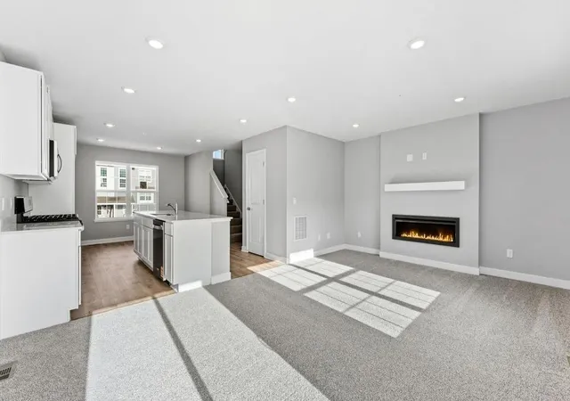 5th image of 6737 Hinterland Trl S, Cottage Grove, MN 55016 | MLS# 7087087