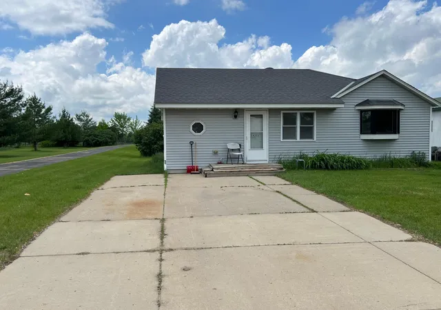 3rd image of 401 4Th St Nw, Wadena, MN 56482 | MLS# 7087097