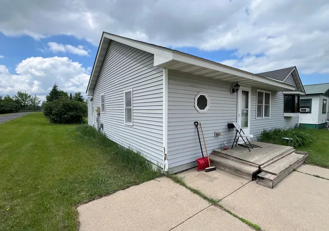 4th image of 401 4Th St Nw, Wadena, MN 56482 | MLS# 7087097