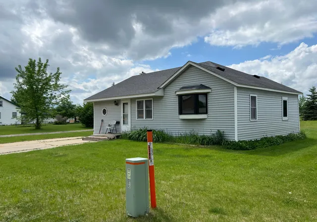 5th image of 401 4Th St Nw, Wadena, MN 56482 | MLS# 7087097