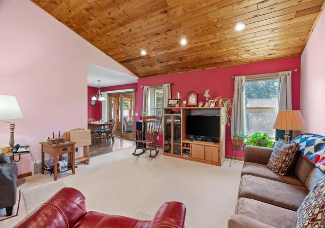 Homes for sale in Hinckley, MN | 35084 Hinckley Rd, Hinckley, MN 55037 | MLS# 7087157
