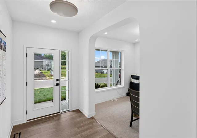 Photo 3 of Single family home for sale at 19440 Everglade Path, Farmington, MN 55024 | MLS# 7087199 | Listing updated on 2026-08-29