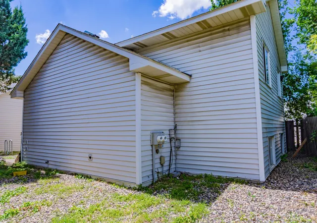 Photo 3 of Multi family home for sale at 904 9th Avenue Se, Minneapolis, MN 55414 | MLS# 7087225 | Listing updated on 2026-06-05