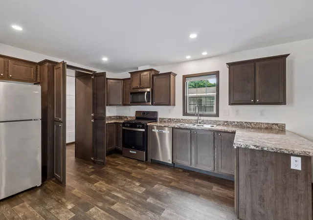 Photo 4 of Single family home for sale at 1291 Piper Dr W, Saint Paul, MN 55112 | MLS# 7087226 | Listing updated on 2026-09-13