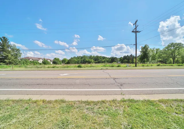 Photo 2 of Land for sale at 3226 Oak St, Brainerd, MN 56401 | MLS# 7087227 | Listing updated on 2026-09-01