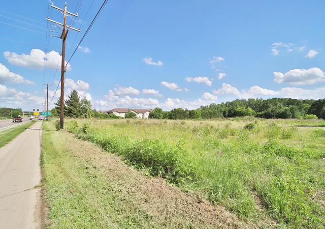 Photo 3 of Land for sale at 3226 Oak St, Brainerd, MN 56401 | MLS# 7087227 | Listing updated on 2026-09-01